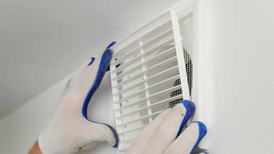 ventilasi untuk udara panas