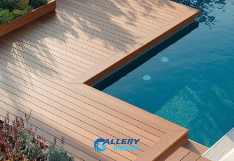 pemasangan decking kayu bengkirai